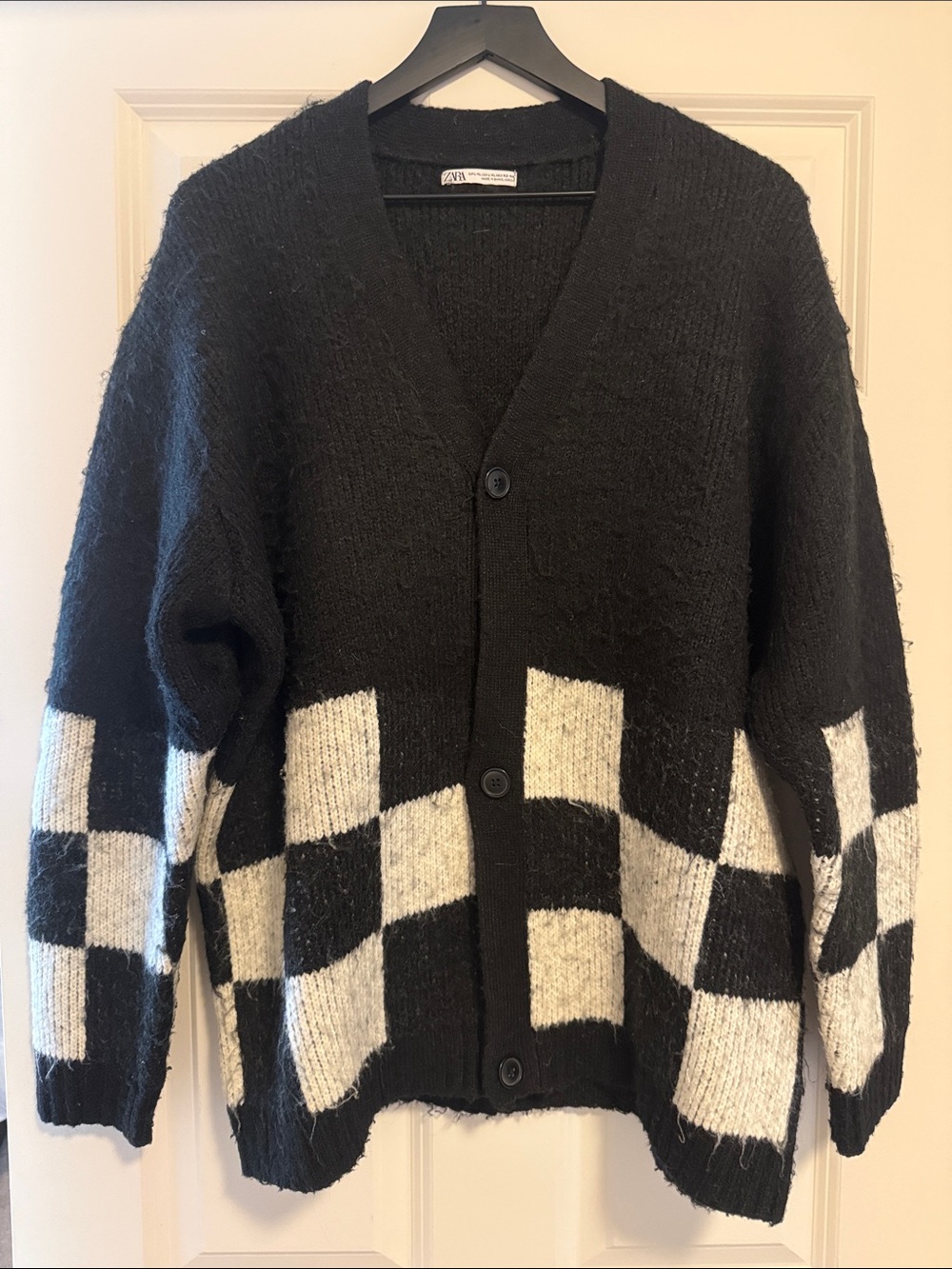 Zara Black & White Checkerboard / Checkered Flag Knit Cardigan